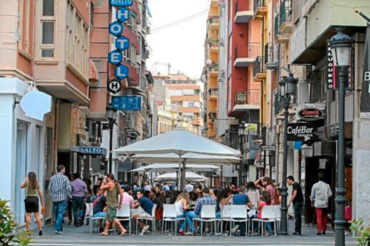 Fantastic Apartment In The Heart Of Alicante Bagian luar foto